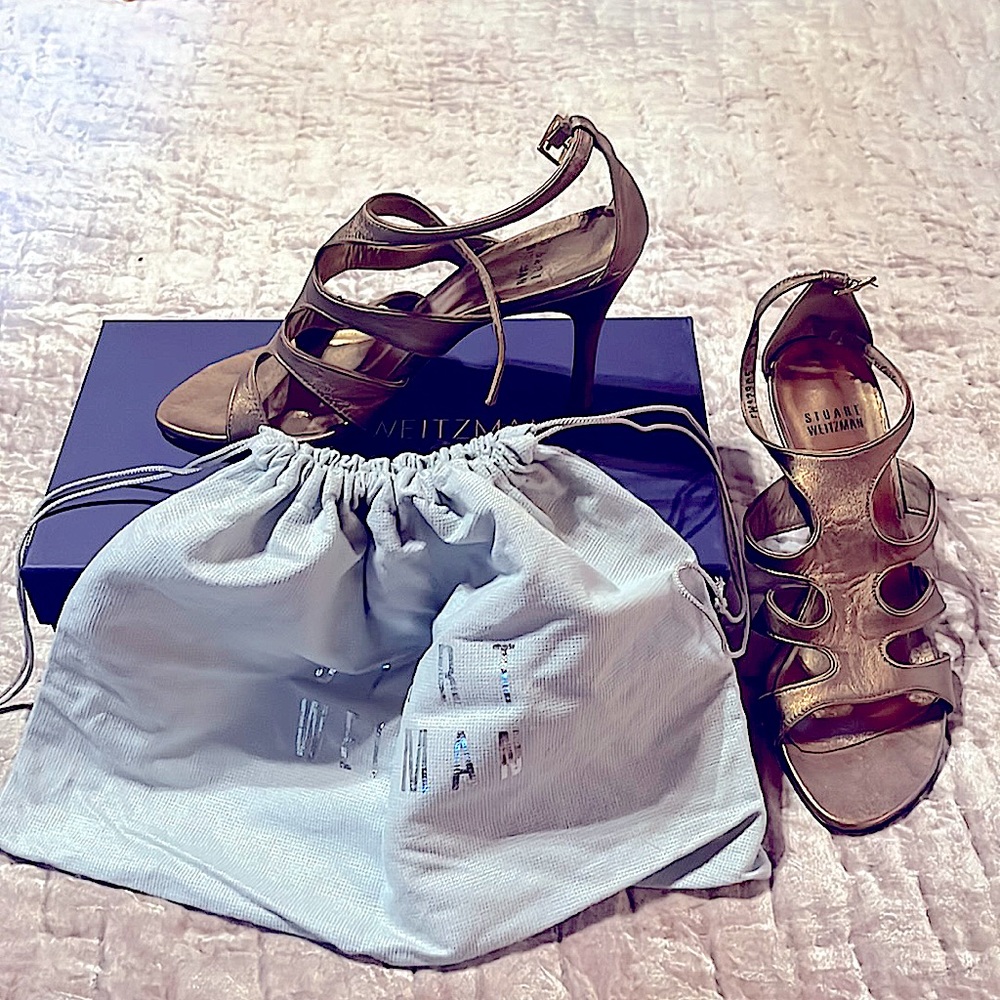 Stuart Weitzman gold leather dress sandals